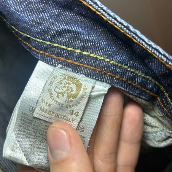 Diesel DNA "dirty new age" stacked slim distressed jeans - Picture 10 of 16